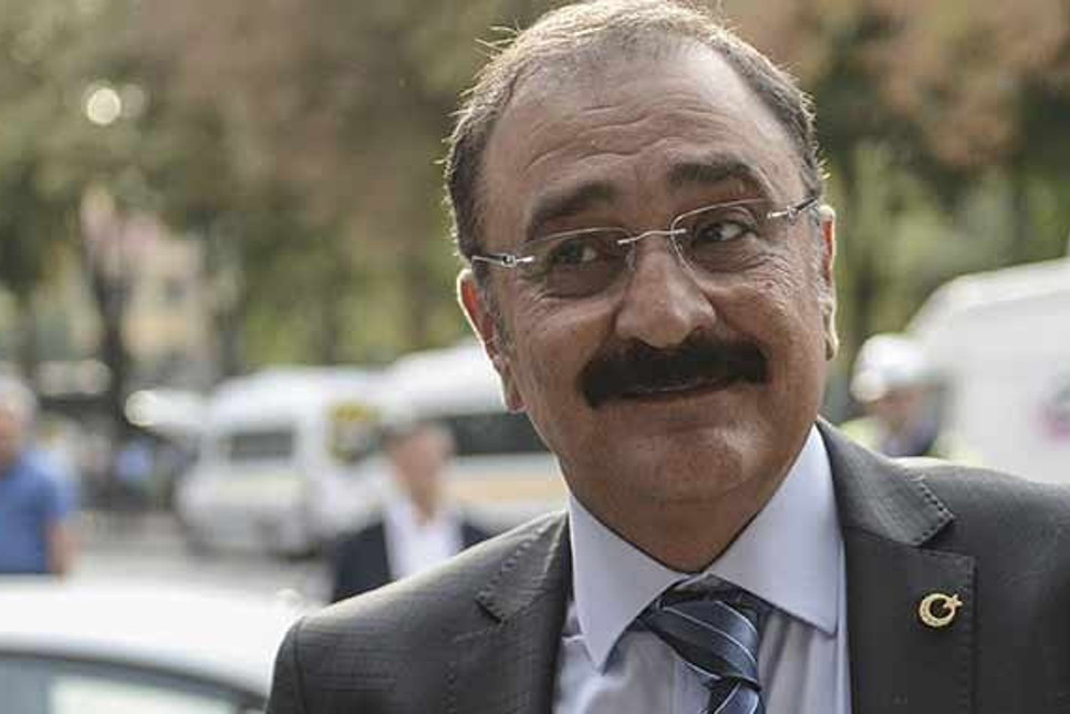 Disiplin soruşturması başlatılan Sinan Aygün CHP'den istifa etti